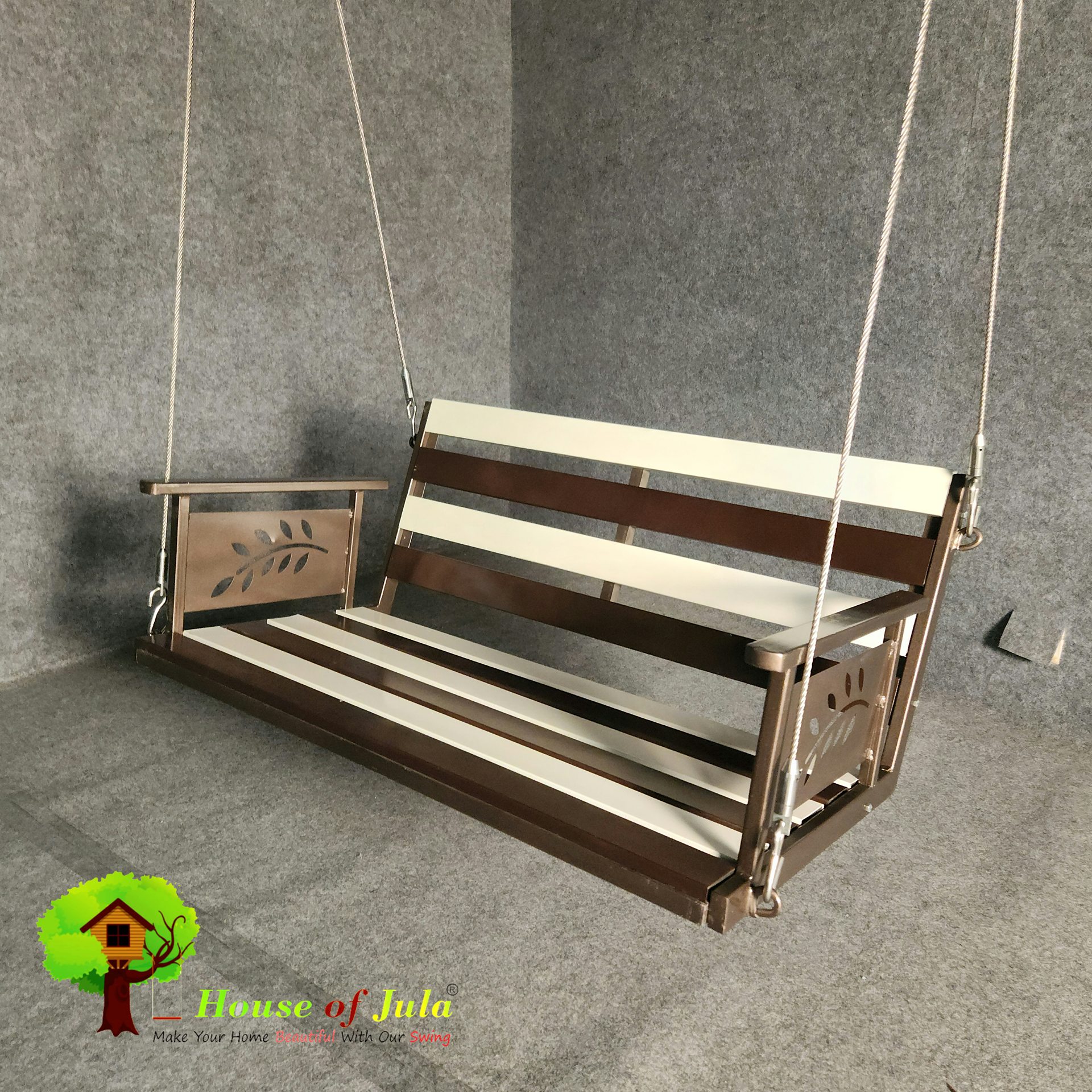 SWING SEAT