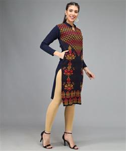 SMAYRA Women Embellished Wool Straight Kurta
