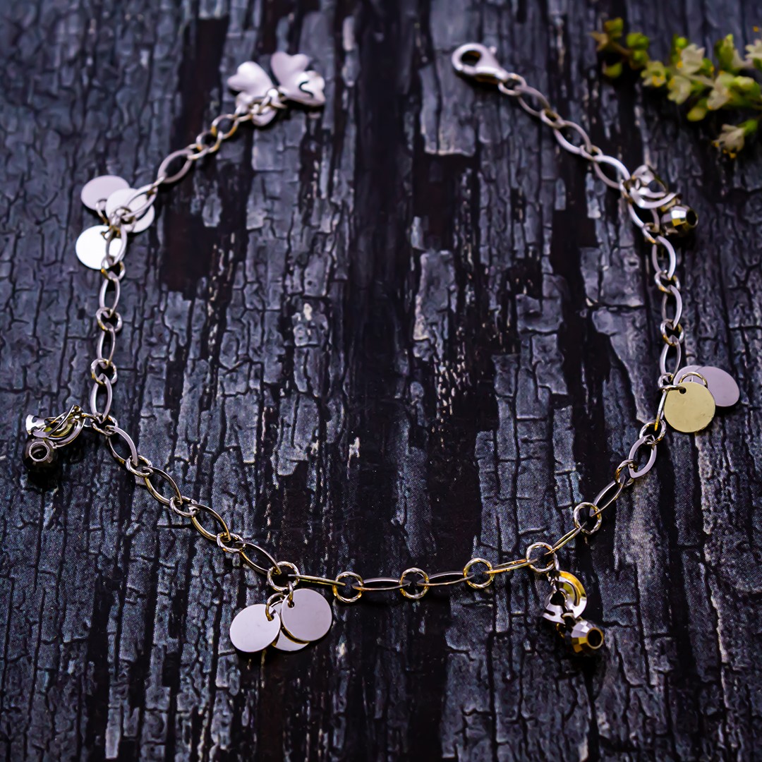 Silver charm flakes bracelet