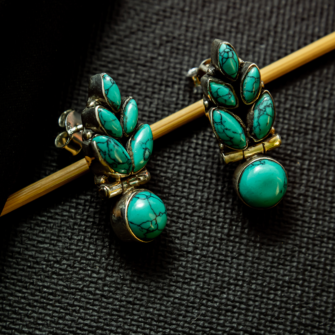 Turquoise leaves earrings