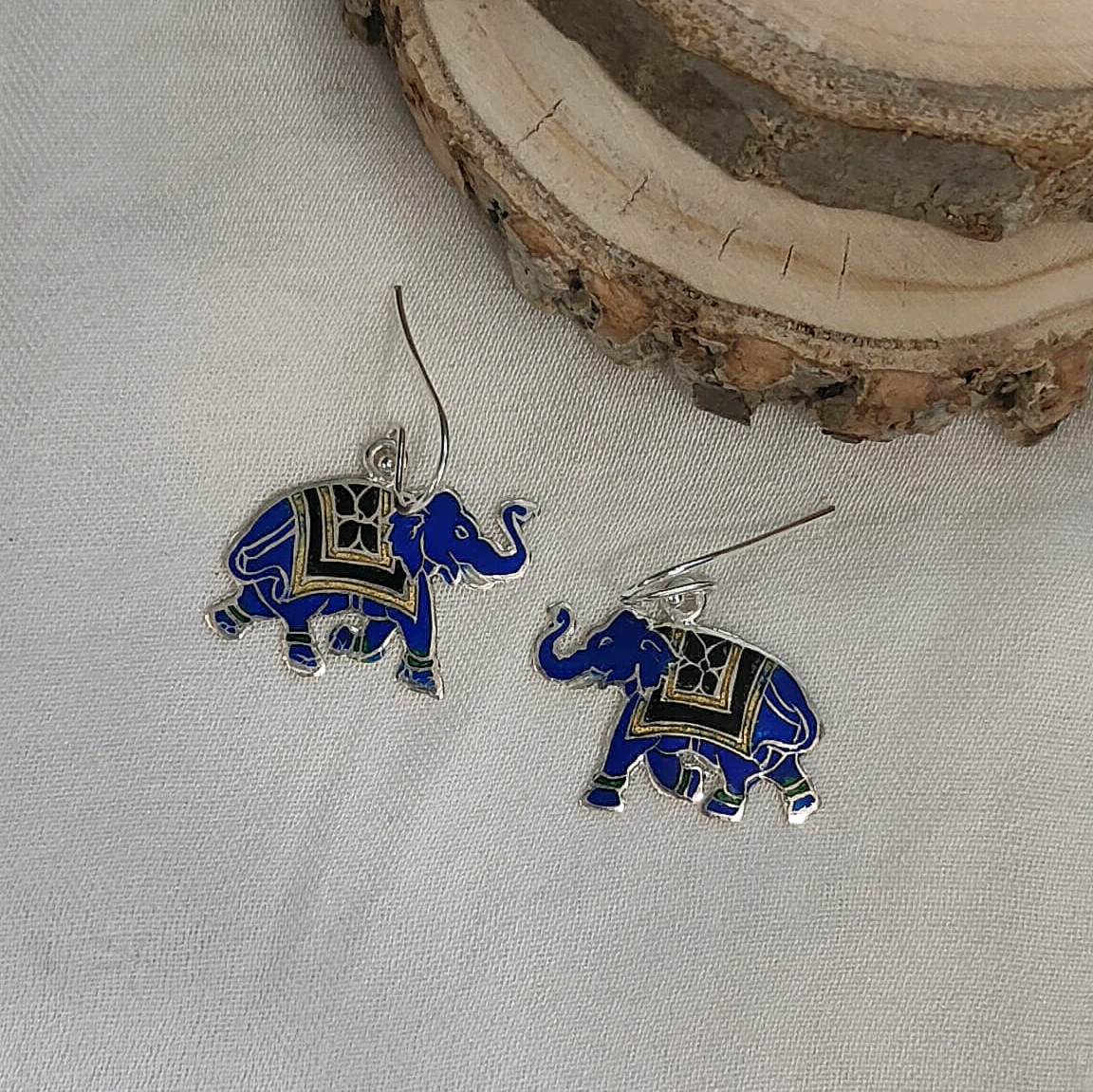 Enamel elephant danglers