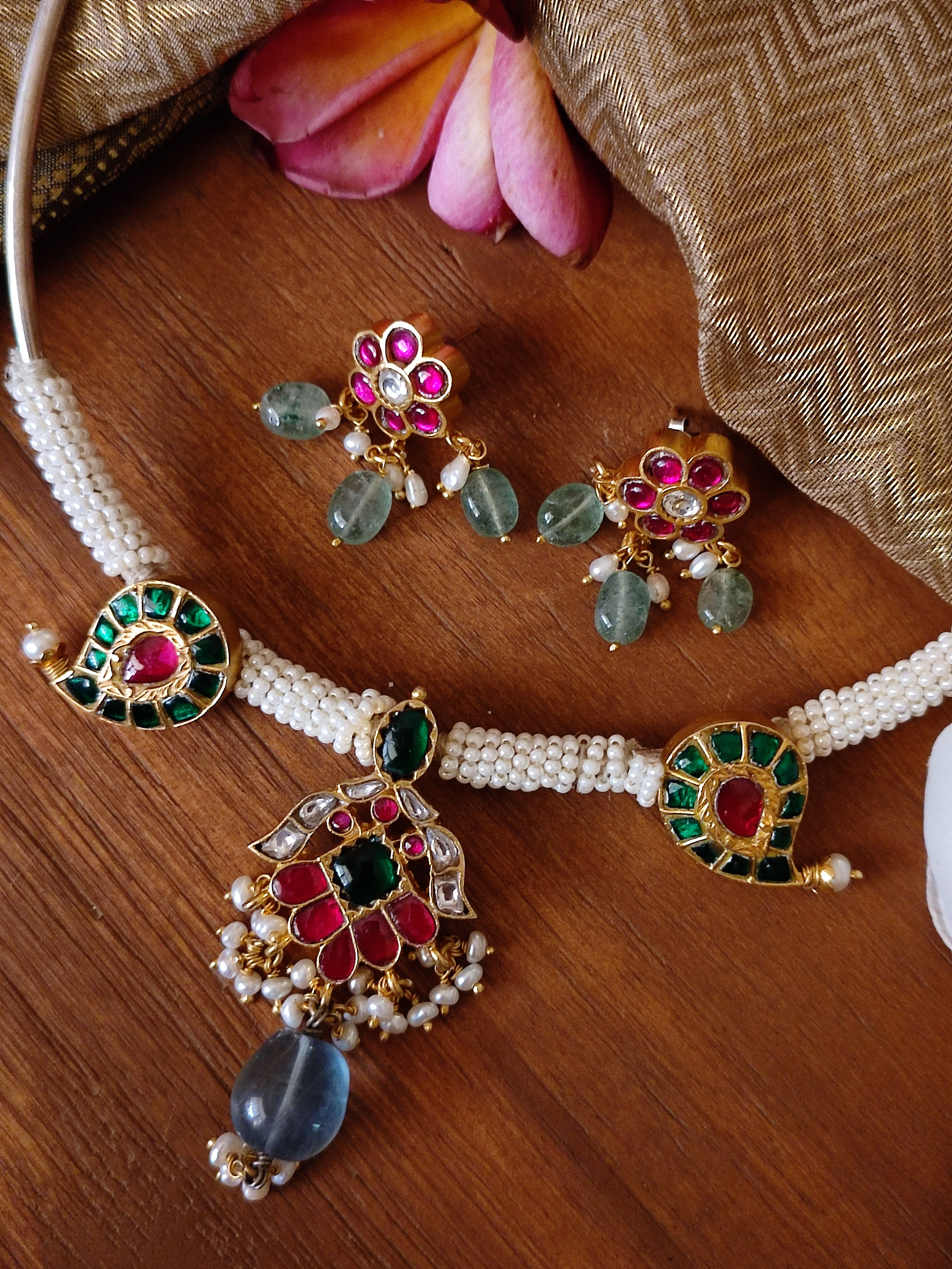 Gharana Kundan Hasli Necklace