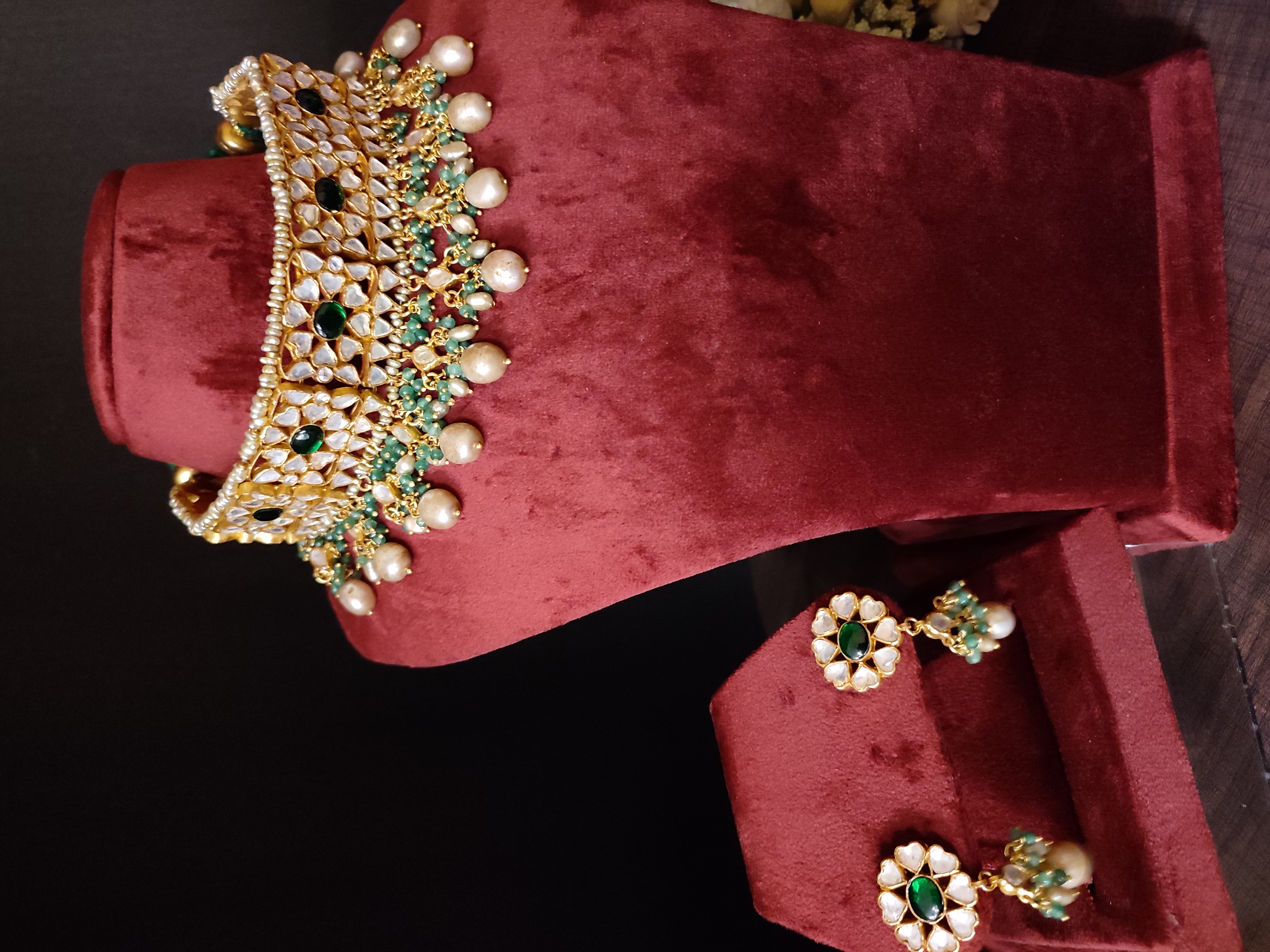 Gharana Kusum Kundan Choker Set