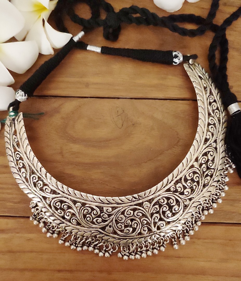 Afsana Classic Chitai Necklace 
