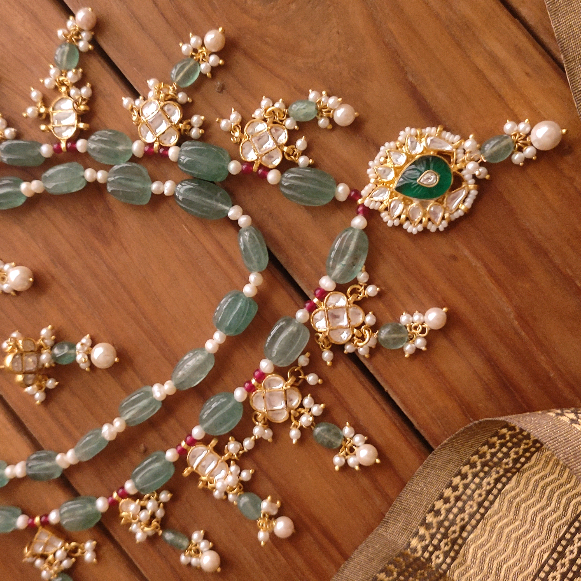 Green beaded kundan necklace set
