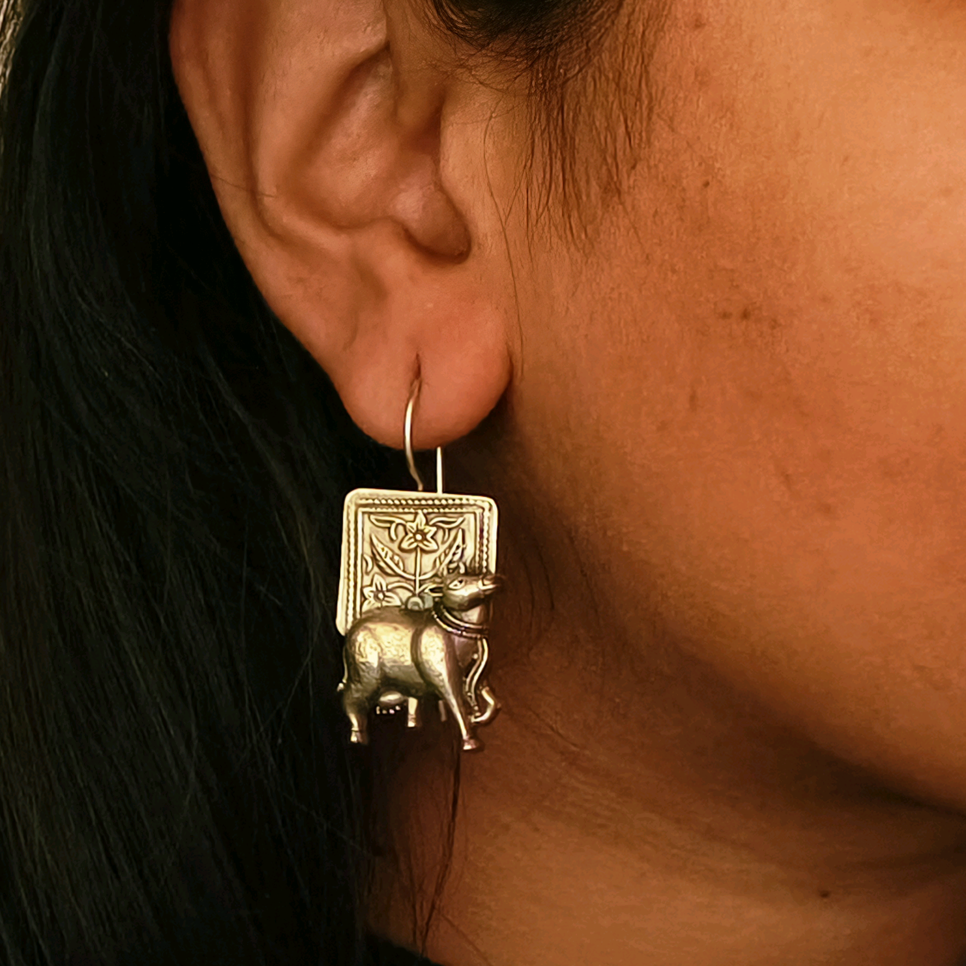 Kaara Cow Earrings 