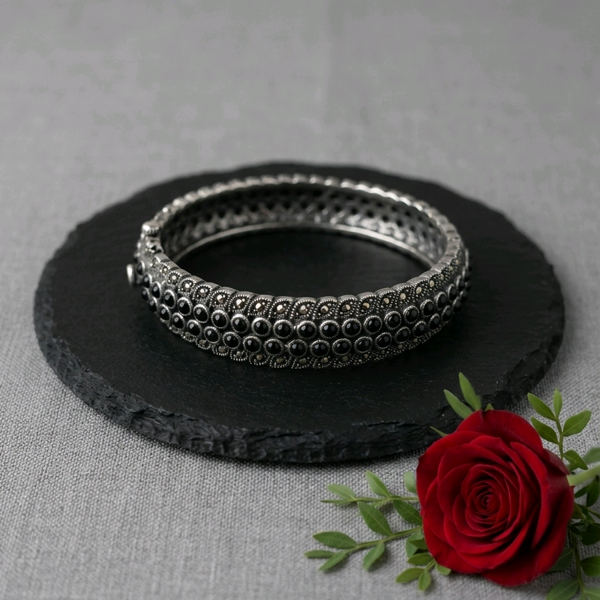 Gia Black Onyx Marcasite Kada
