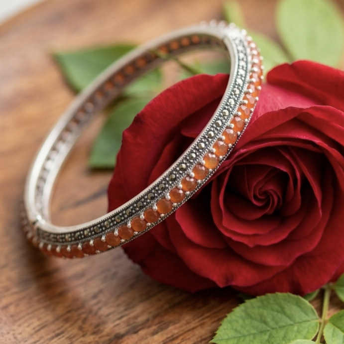 Gia Carnelian Marcasite Kada
