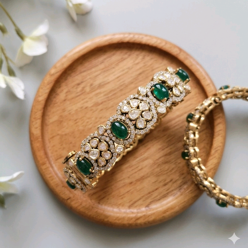 Nayaab Moissanite Emerald Kada