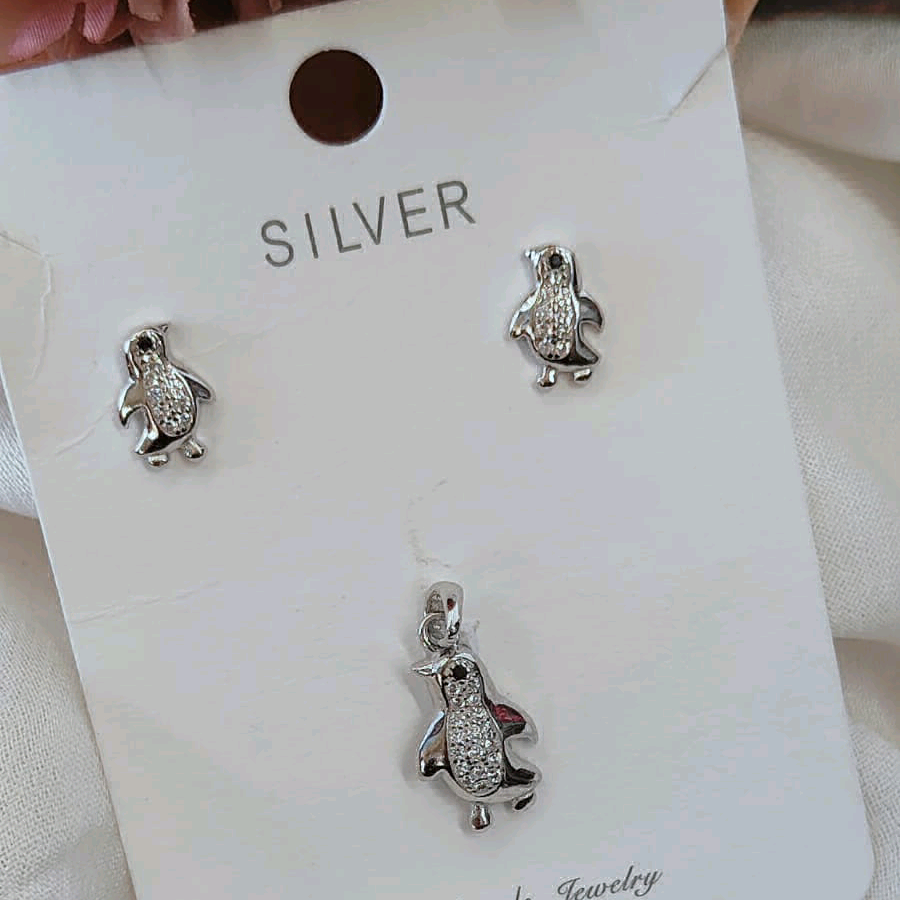 Penguin CZ Pendant set 