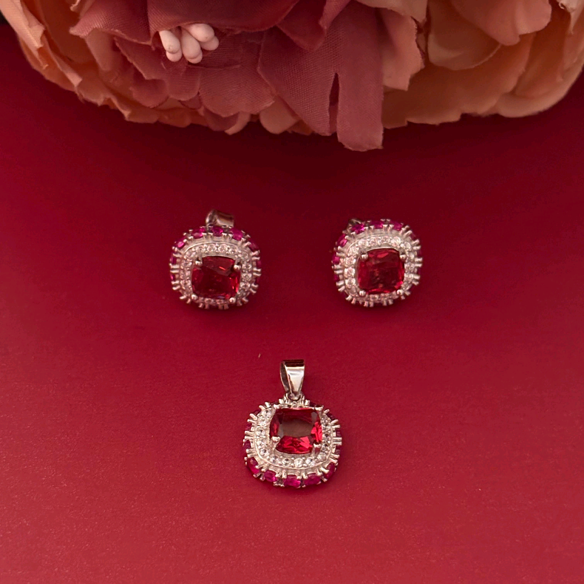 Red Round Spinel Pendant Set