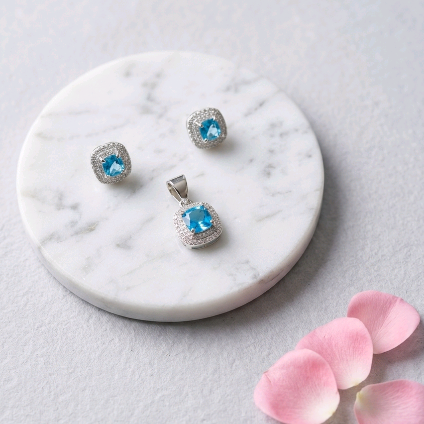 Sterling Silver Blue Pendant Set 