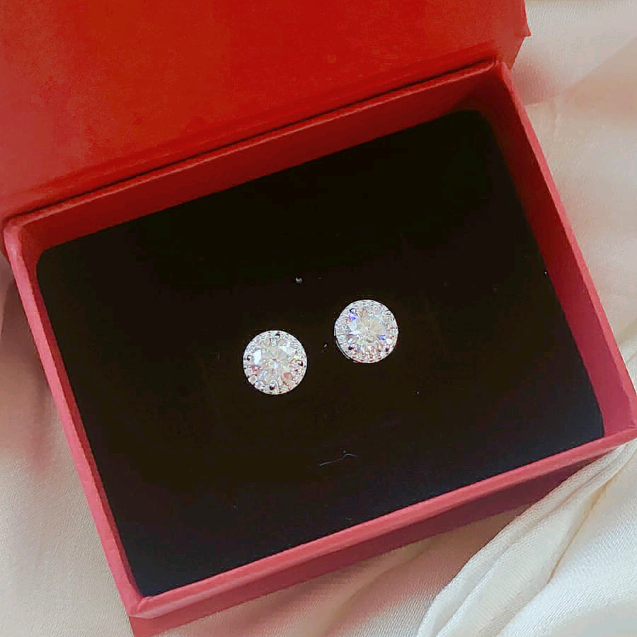 Round CZ Halo Stud 