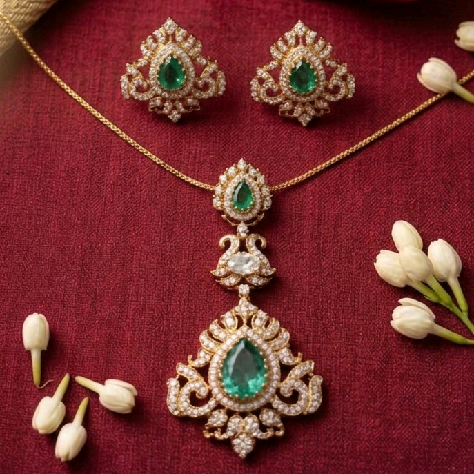 Moissanite Green Pendant