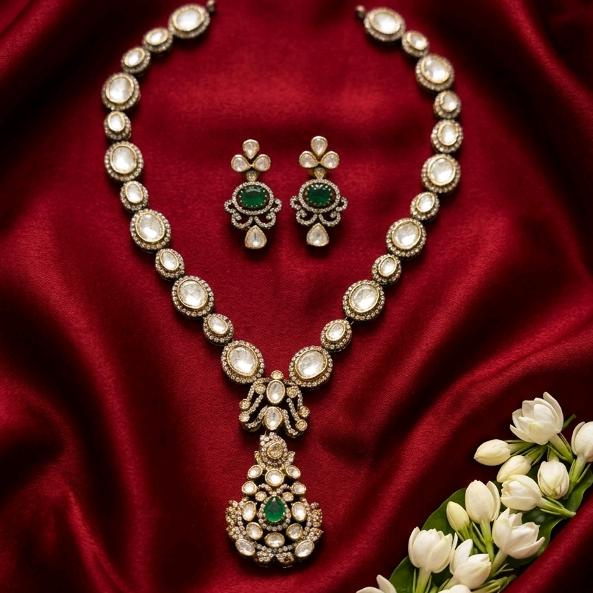 Moissanite Green Necklace 