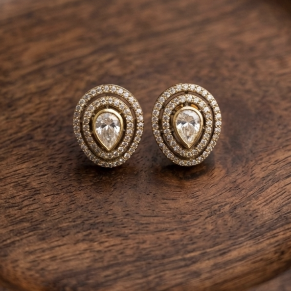 Moissanite Stud 