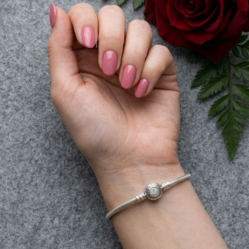 Pandora Moments Sparkling Crown O Snake Chain Bracelet 
