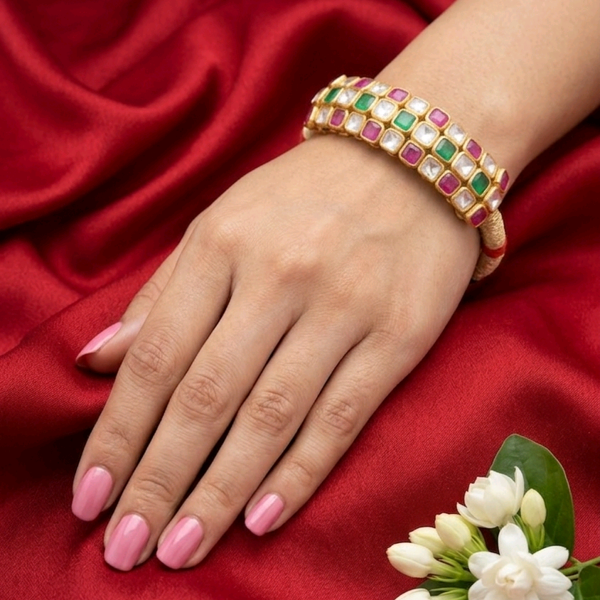 Moissanite Kundan Pochi
