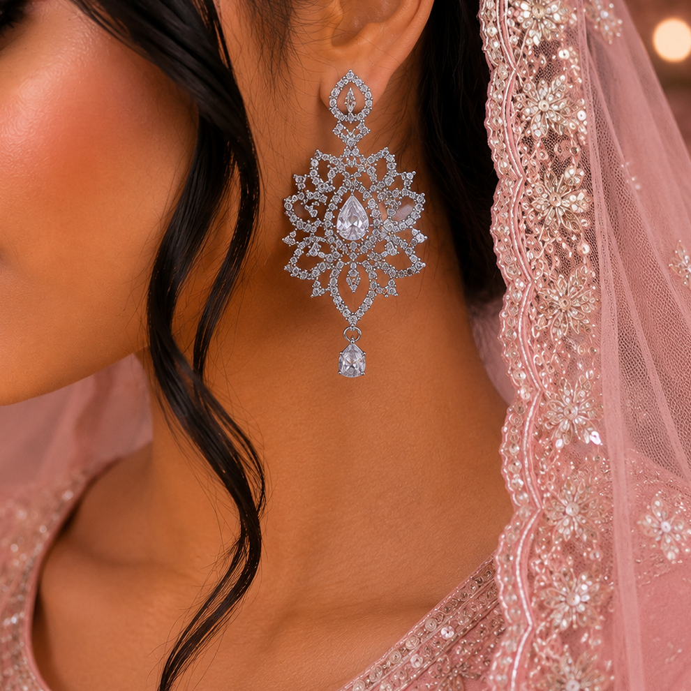Iconic Diamond Look Earring