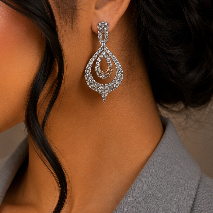 Iconic Diamond Look Earring