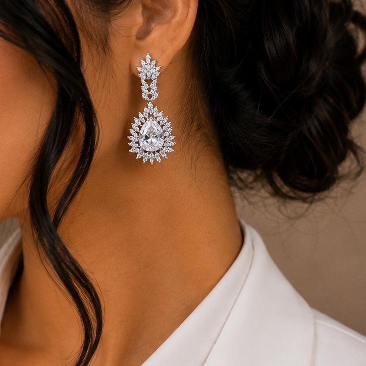 Iconic Diamond Look Earring