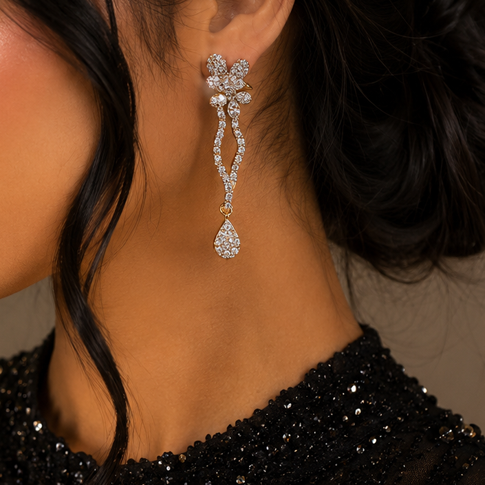 Iconic Diamond Look Earring