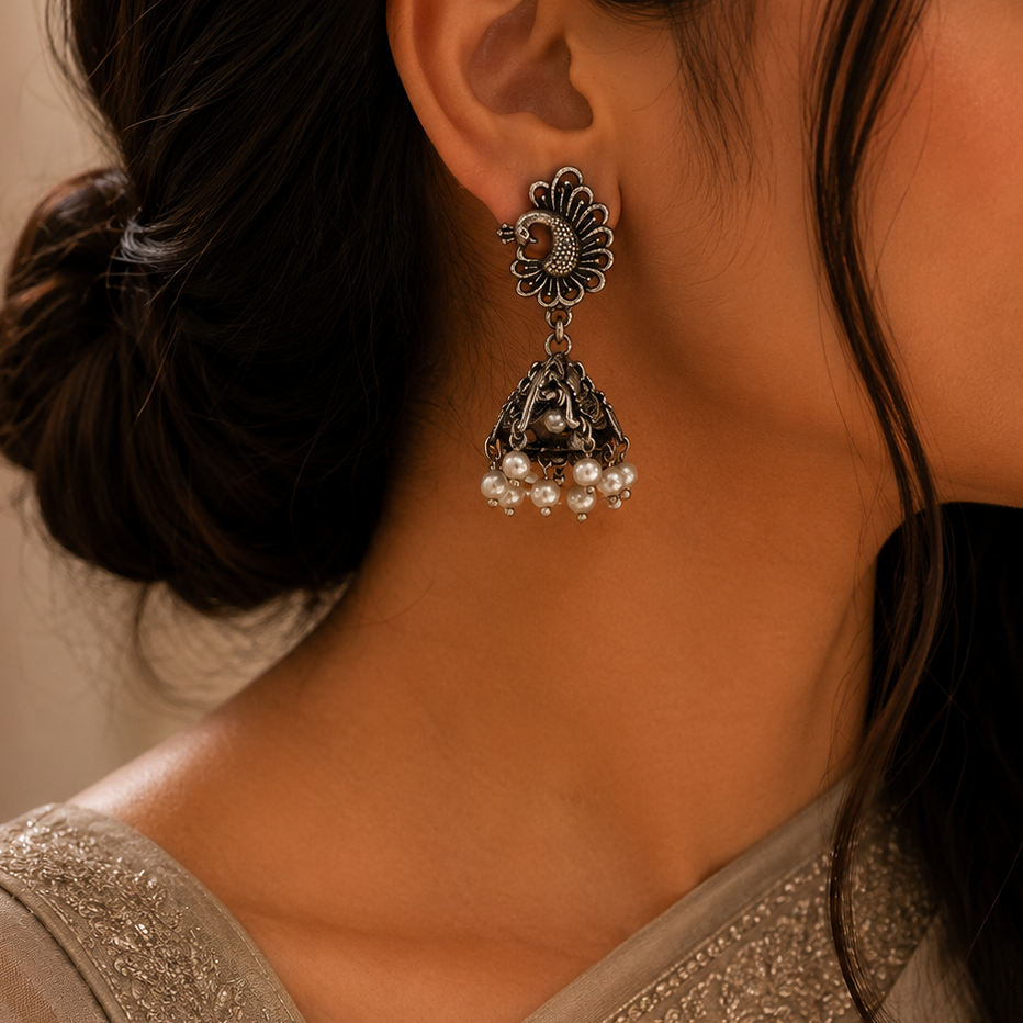Plain Silver Earring