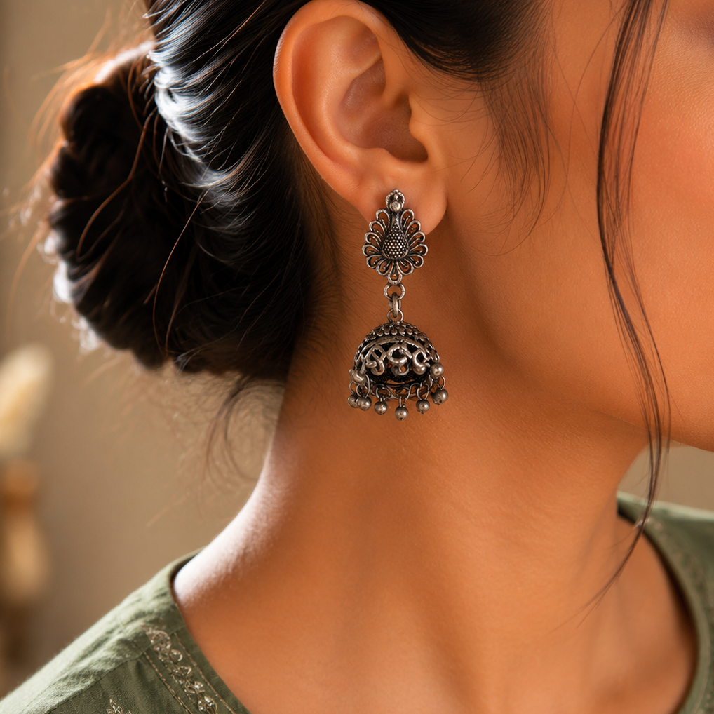 Plain Silver Earring
