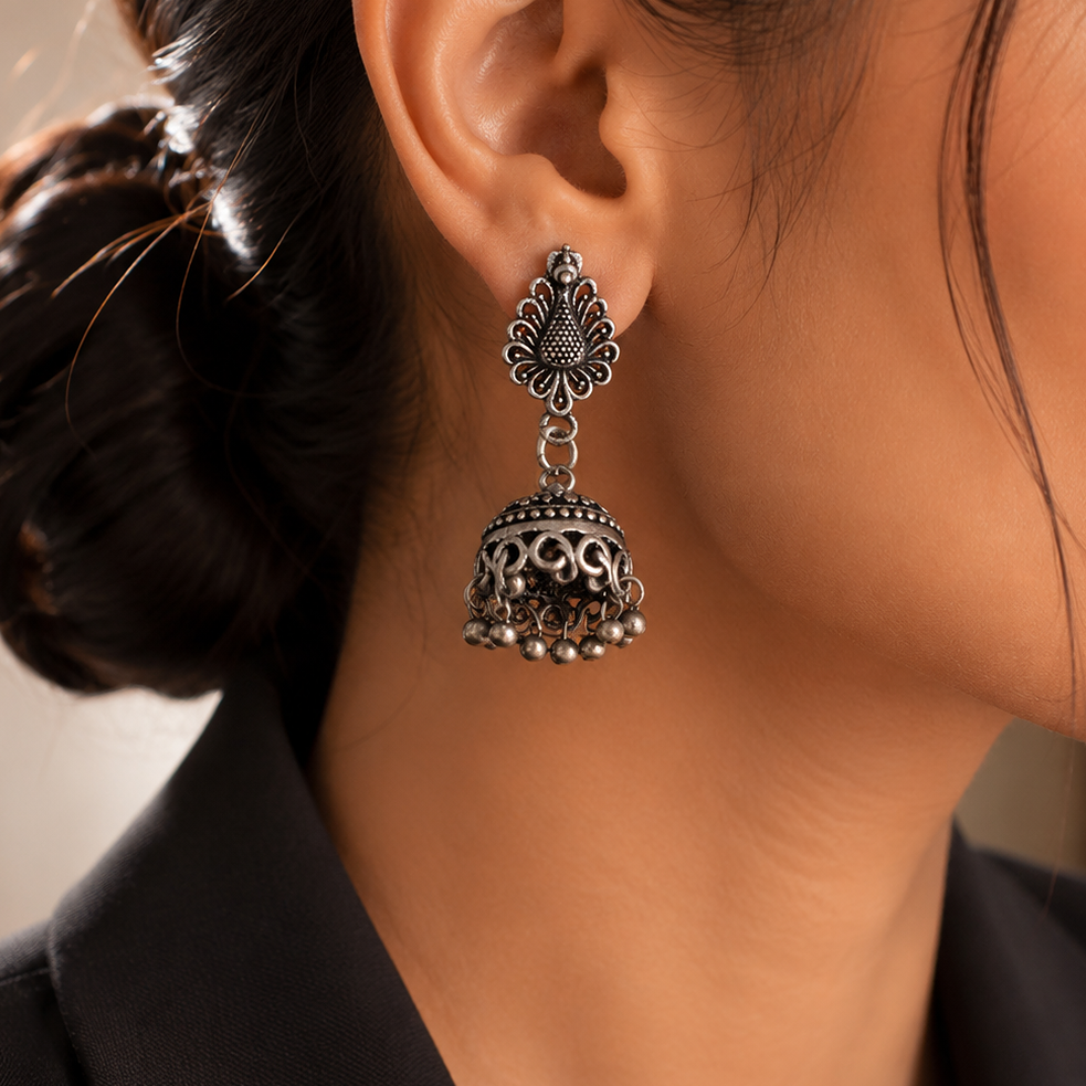 Plain Silver Earring