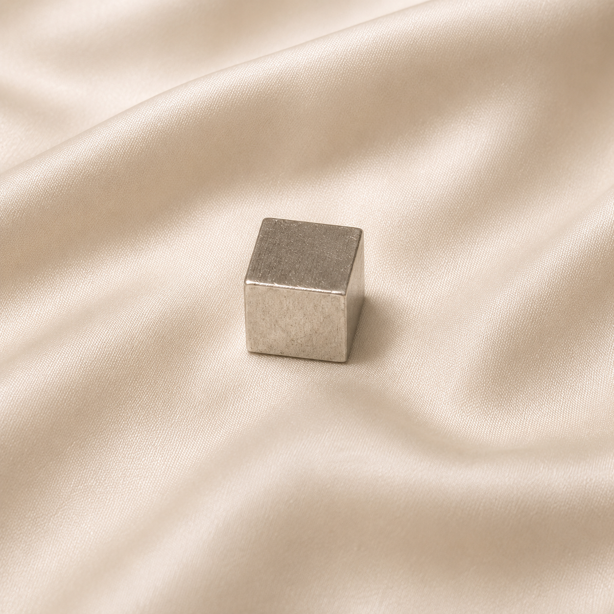 silver cube