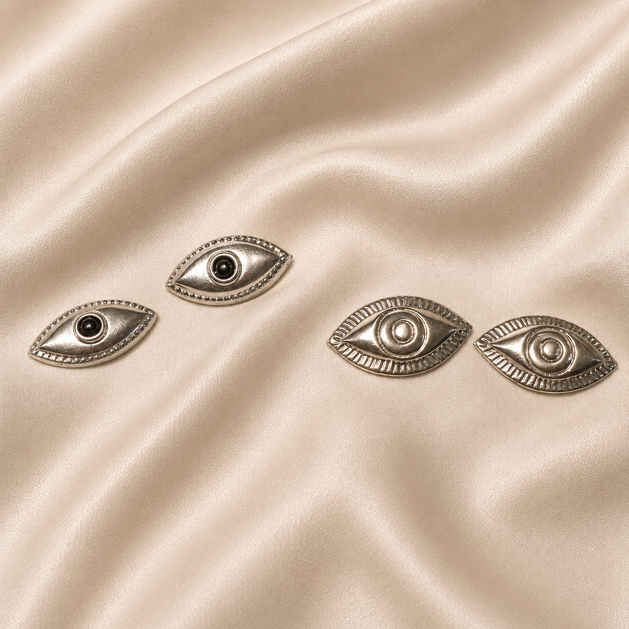 silver eyes