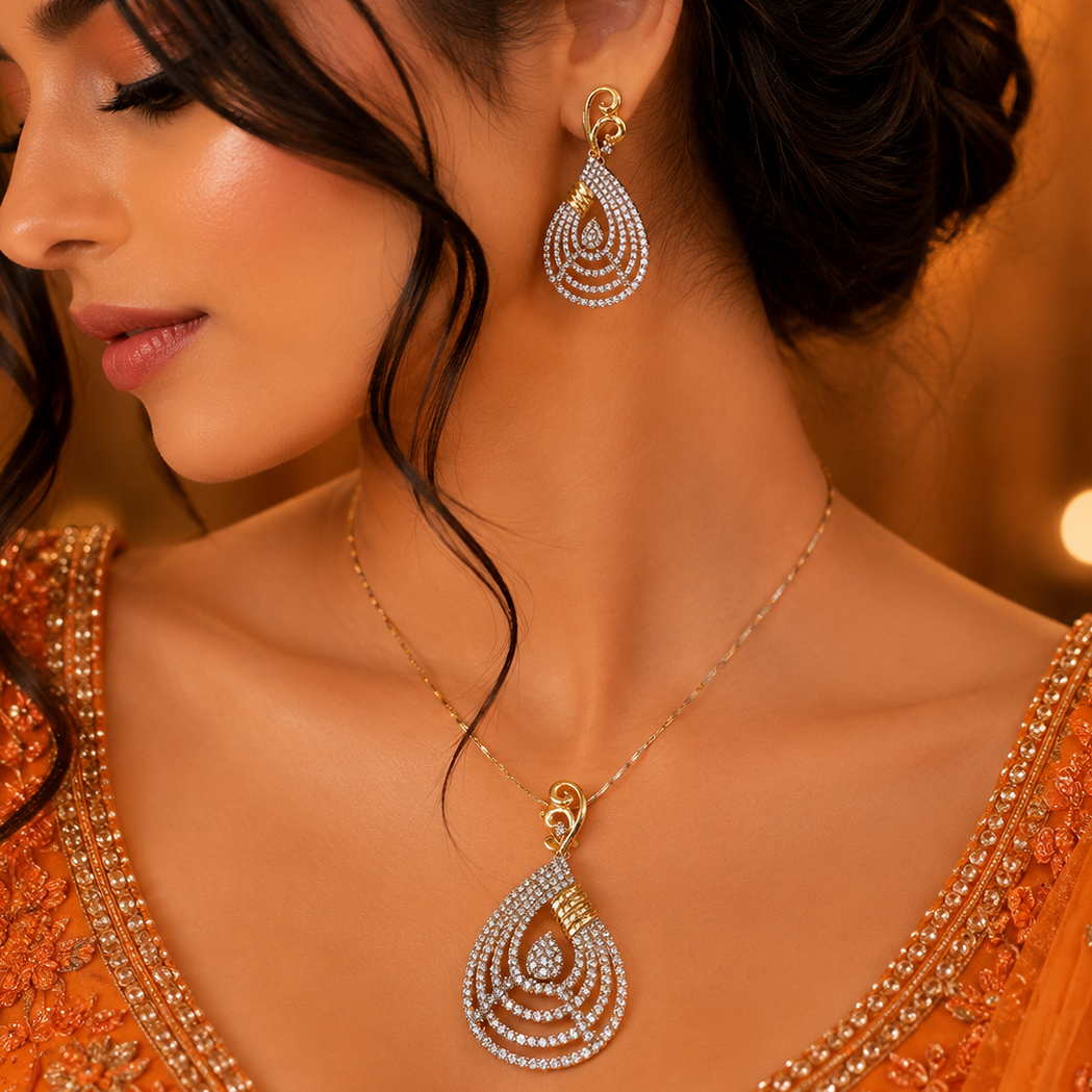 Iconic Pendant Set