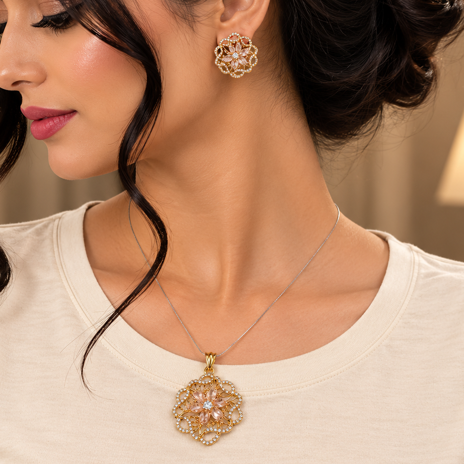 Iconic Pendant Set