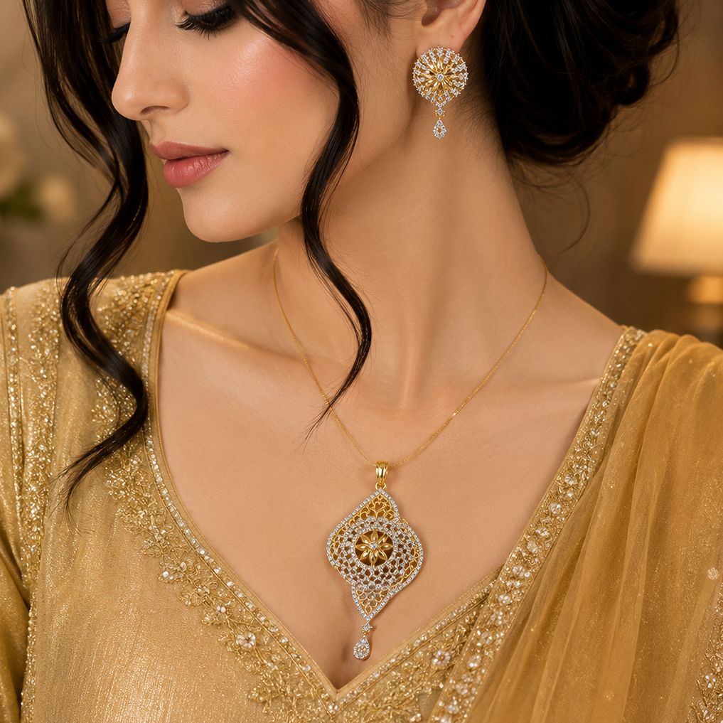 Iconic Pendant Set