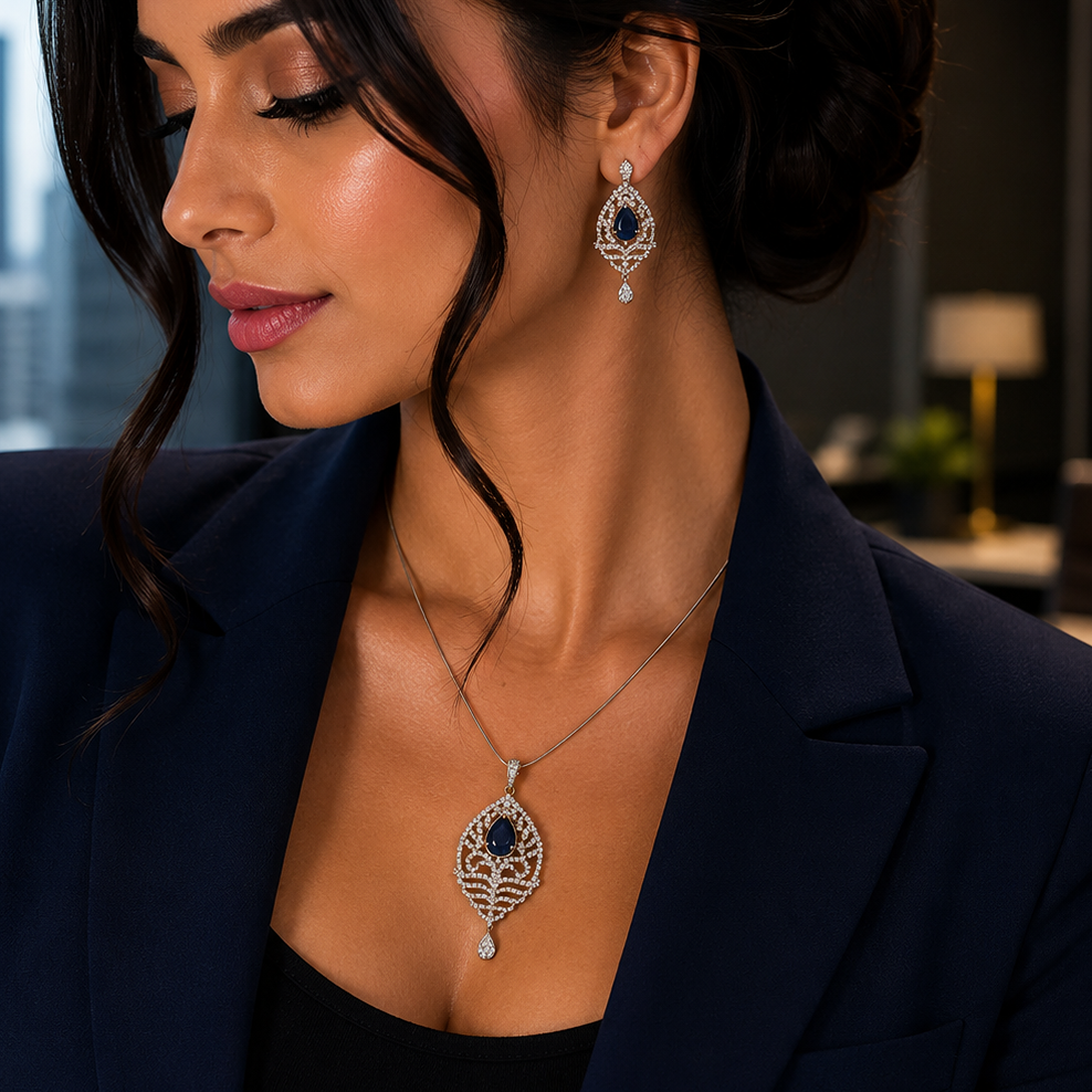 Iconic Pendant Set