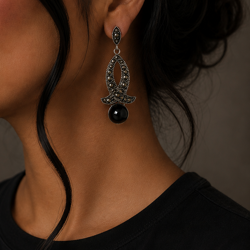 Iconic Oxidised Earring