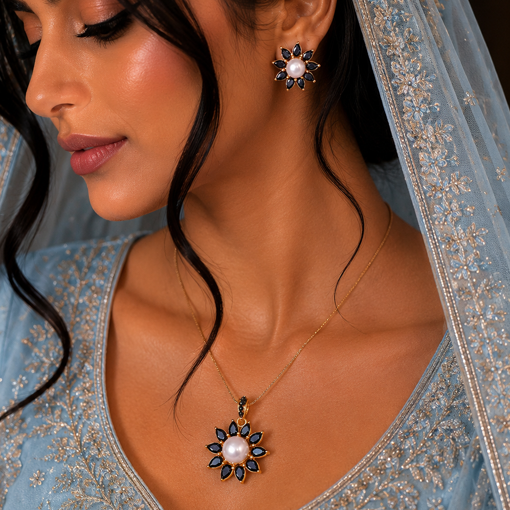 Iconic Pendant Set