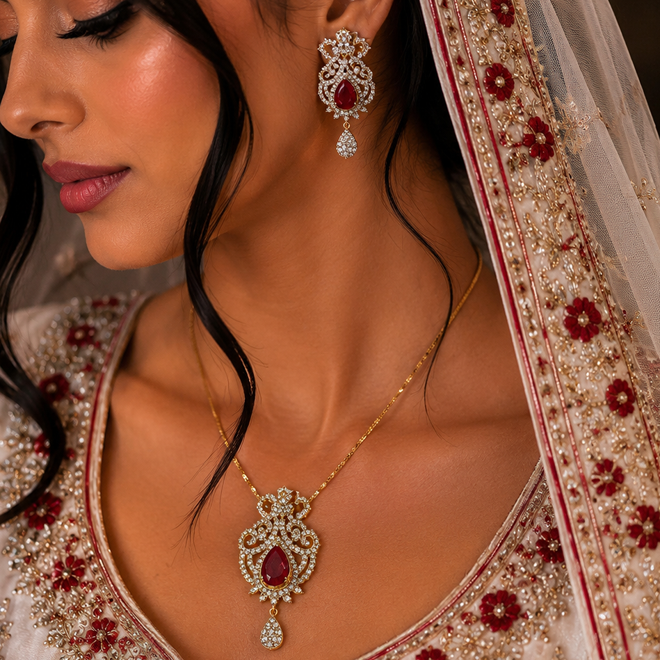 Iconic Pendant Set
