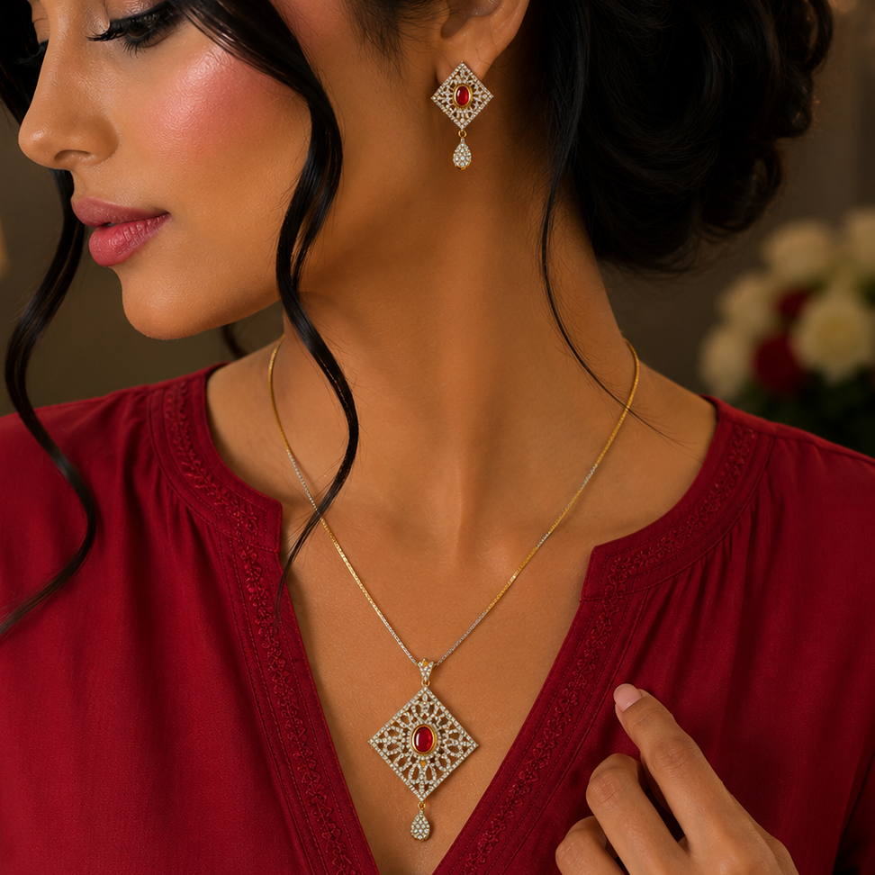 Iconic Pendant set