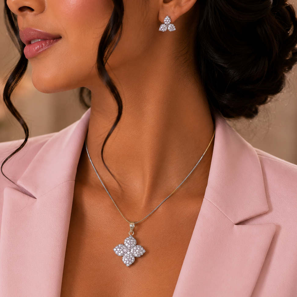 Iconic Pendant Set