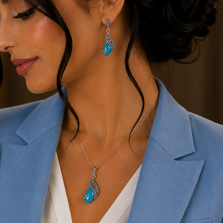 Iconic Pendant Set