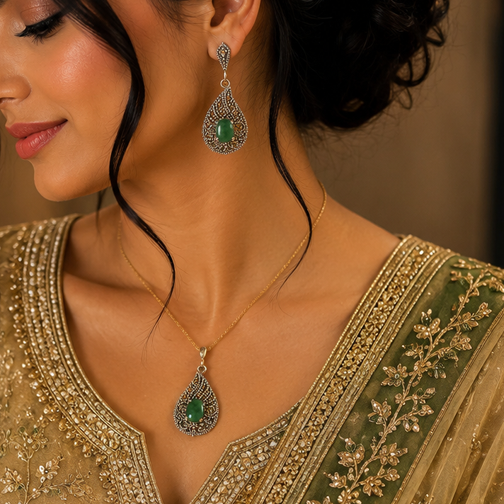 Iconic Pendant Set