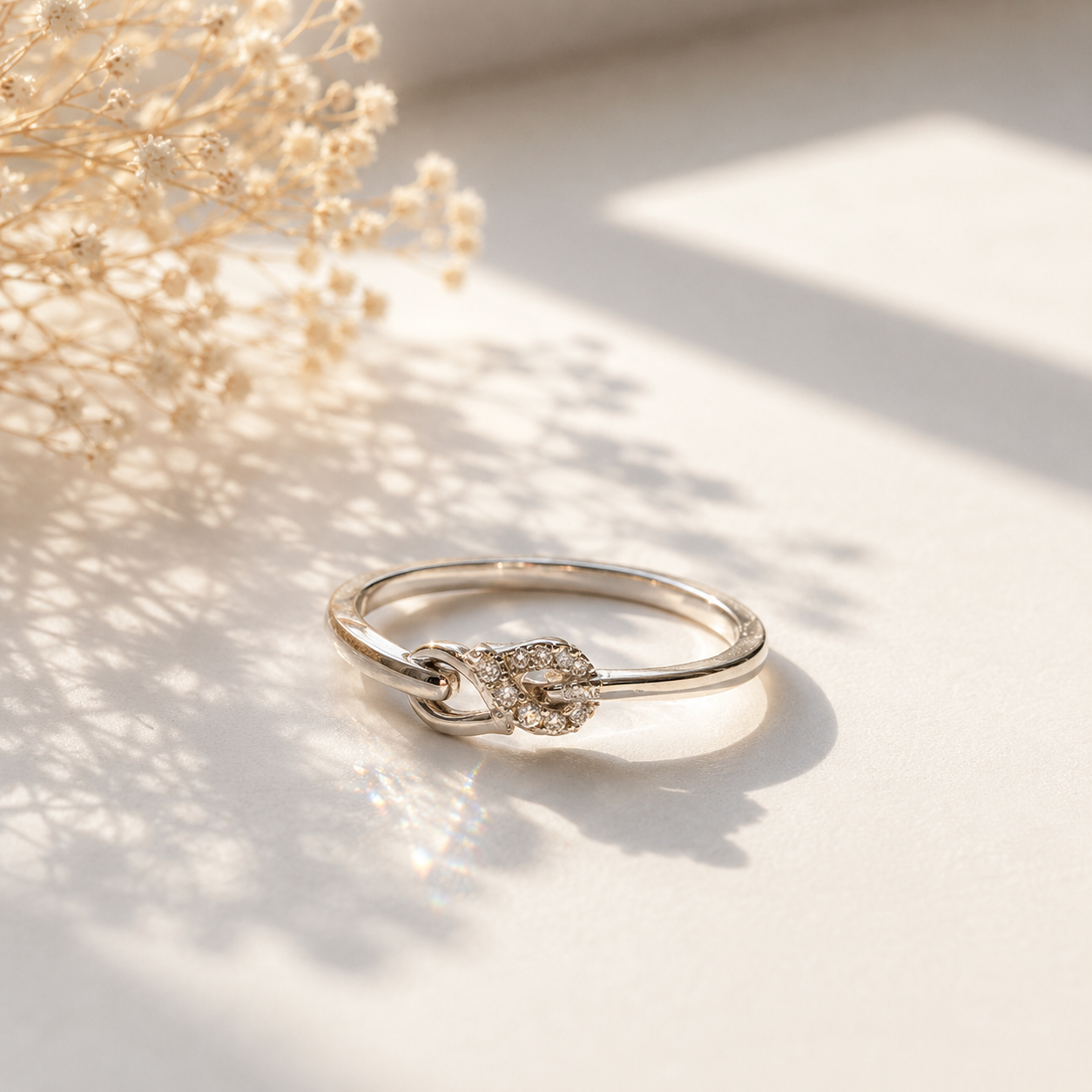 Iconic Girls Ring