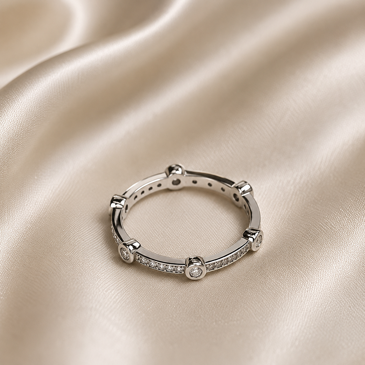 Iconic Girls Ring