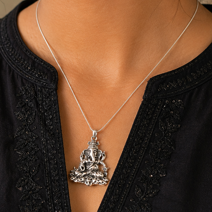 Pendant Set
