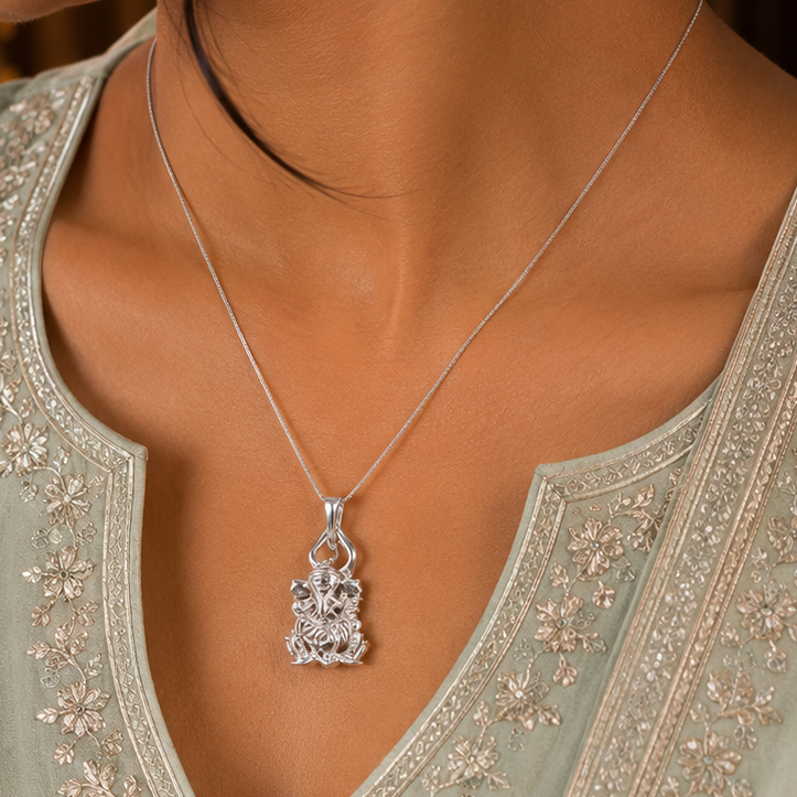 Pendant Set