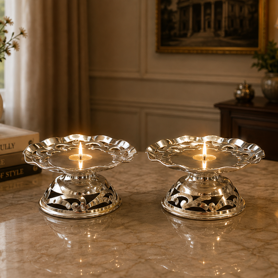 Iconic candles