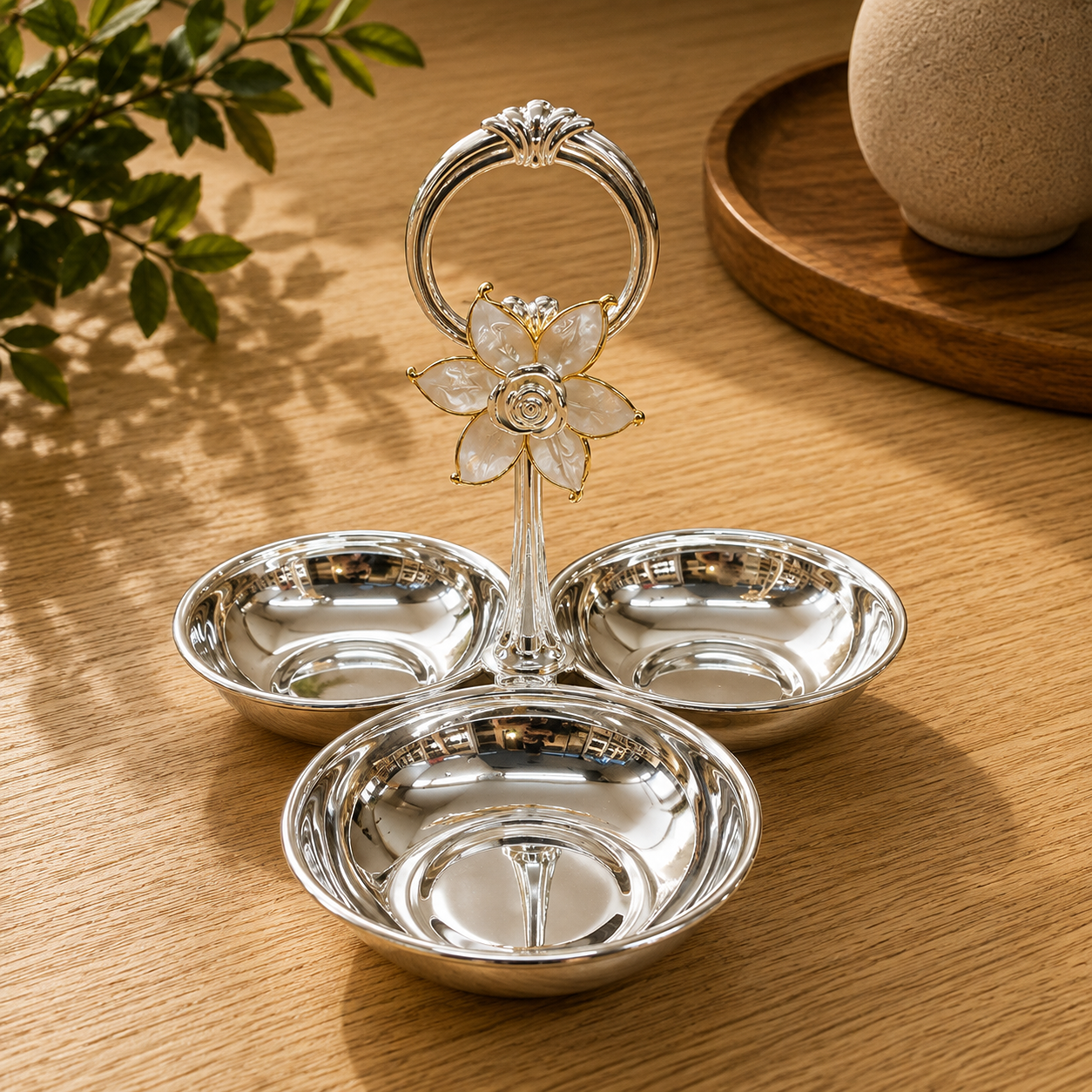 Iconic Delicate Bowl