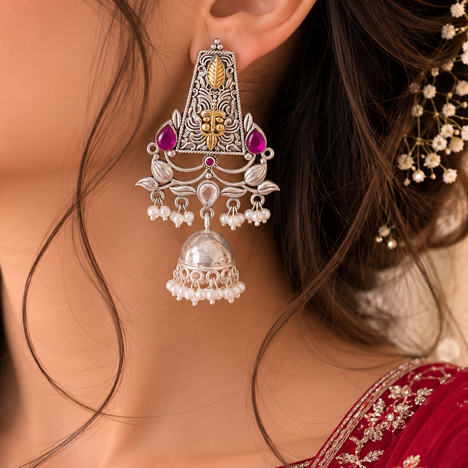 Iconic Oxidised Earring