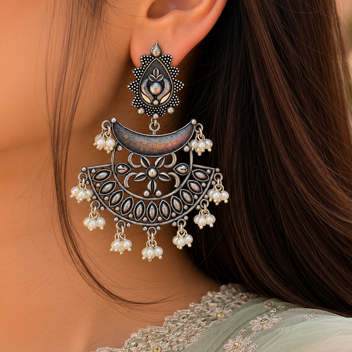 Iconic Oxidised Earring